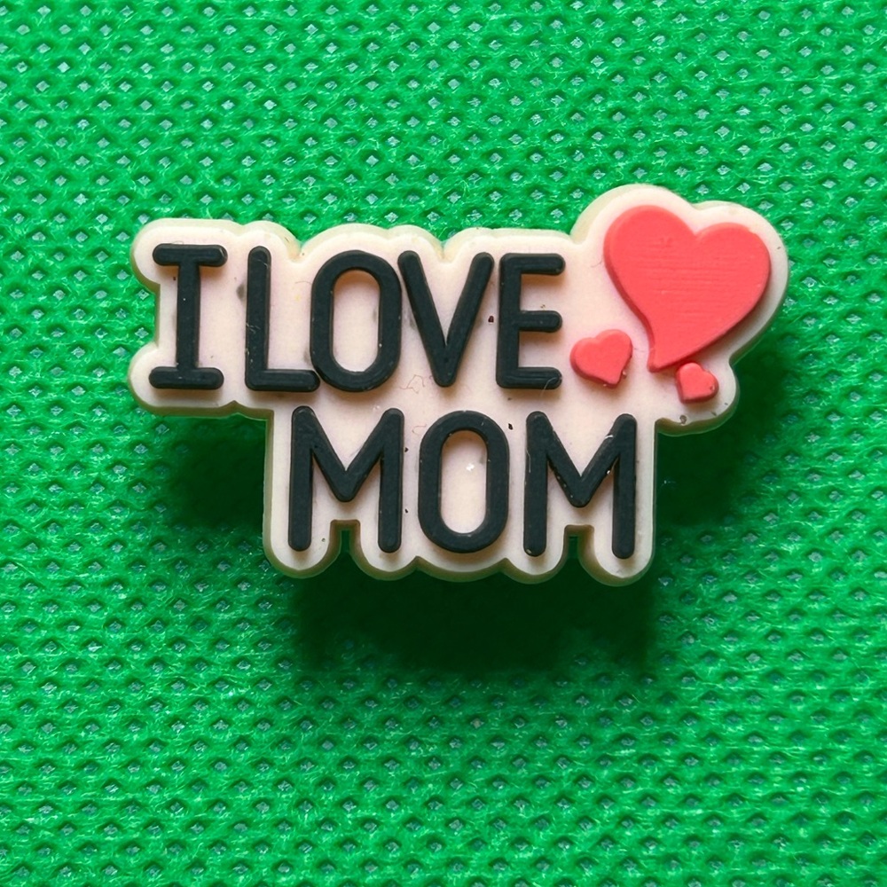 🌼 (5/$10 or 10/$15) NEW “I love Mom” Croc Charm Collection mother’s Day Gift
